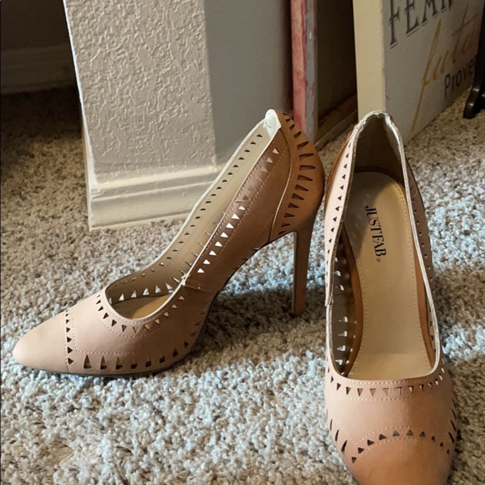 Nike shoes, just fab heels & boots for $25 a pair - Picture 14 of 15
